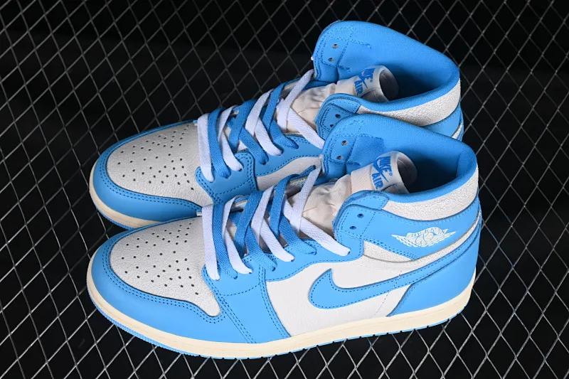 All categories Air Jordan Jordan series basketball shoes Air Jordan 1 High Foreign trade version Air Jordan 1 High OG "UNC Reimagined" AJ1 Joe 1 distressed North Carolina blue DZ5485-402